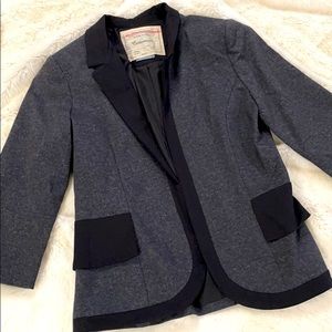 Black and grey blazer